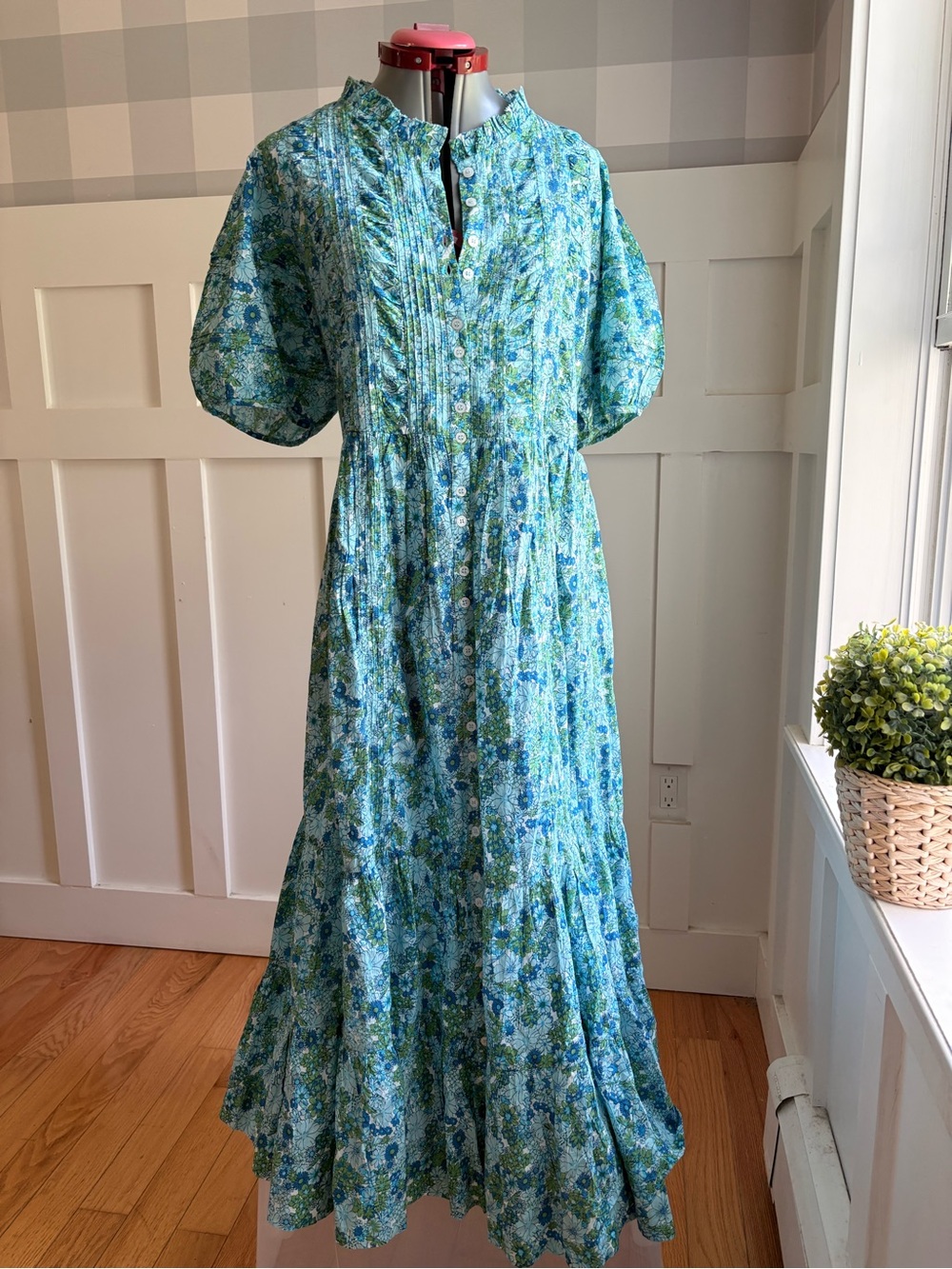 Cotton Blue Floral Tiered Maxi Dress with Puff Sleeves Large - Picture 10 of 13